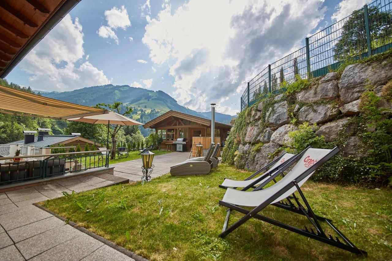 Holiday Lodge Frei & Wild Viehhofen Buitenkant foto